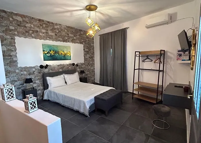Tsoukanas Studios